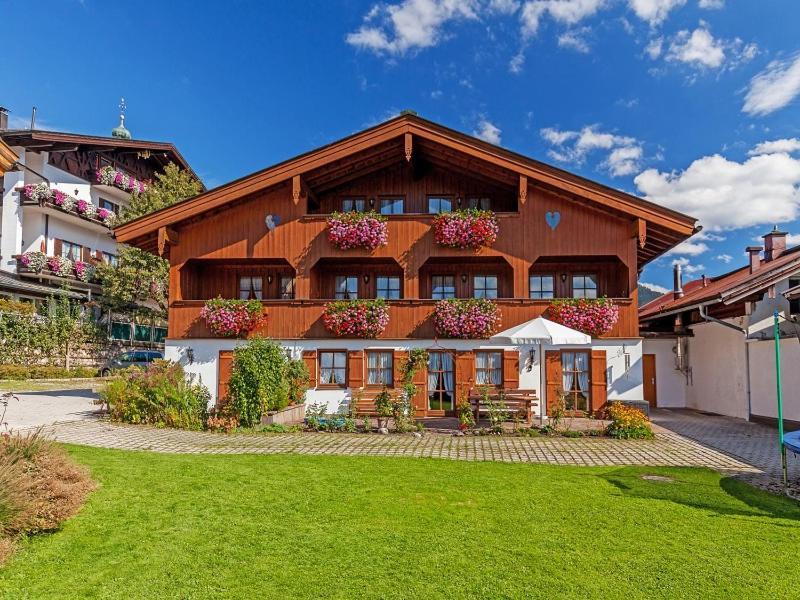 Gaestehaus Beim Foidlmoar Familie Hoeflinger Reit im Winkl Kültér fotó